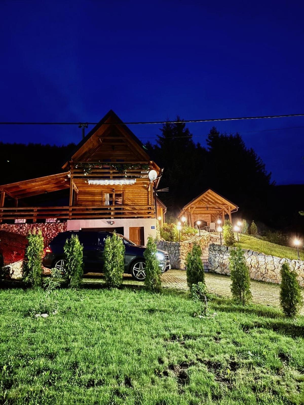 Casa Mia Resort Купрес Экстерьер фото