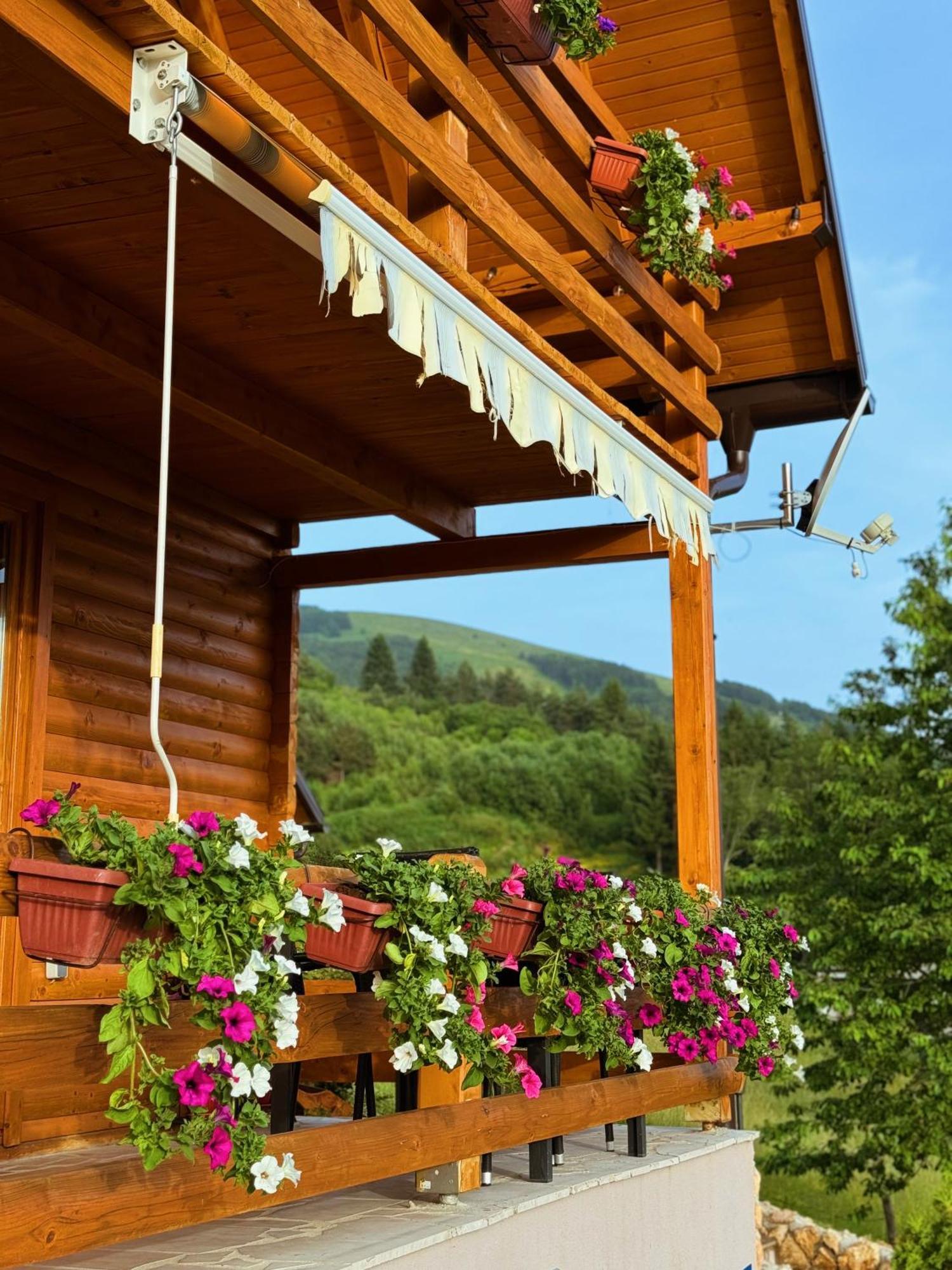 Casa Mia Resort Купрес Экстерьер фото