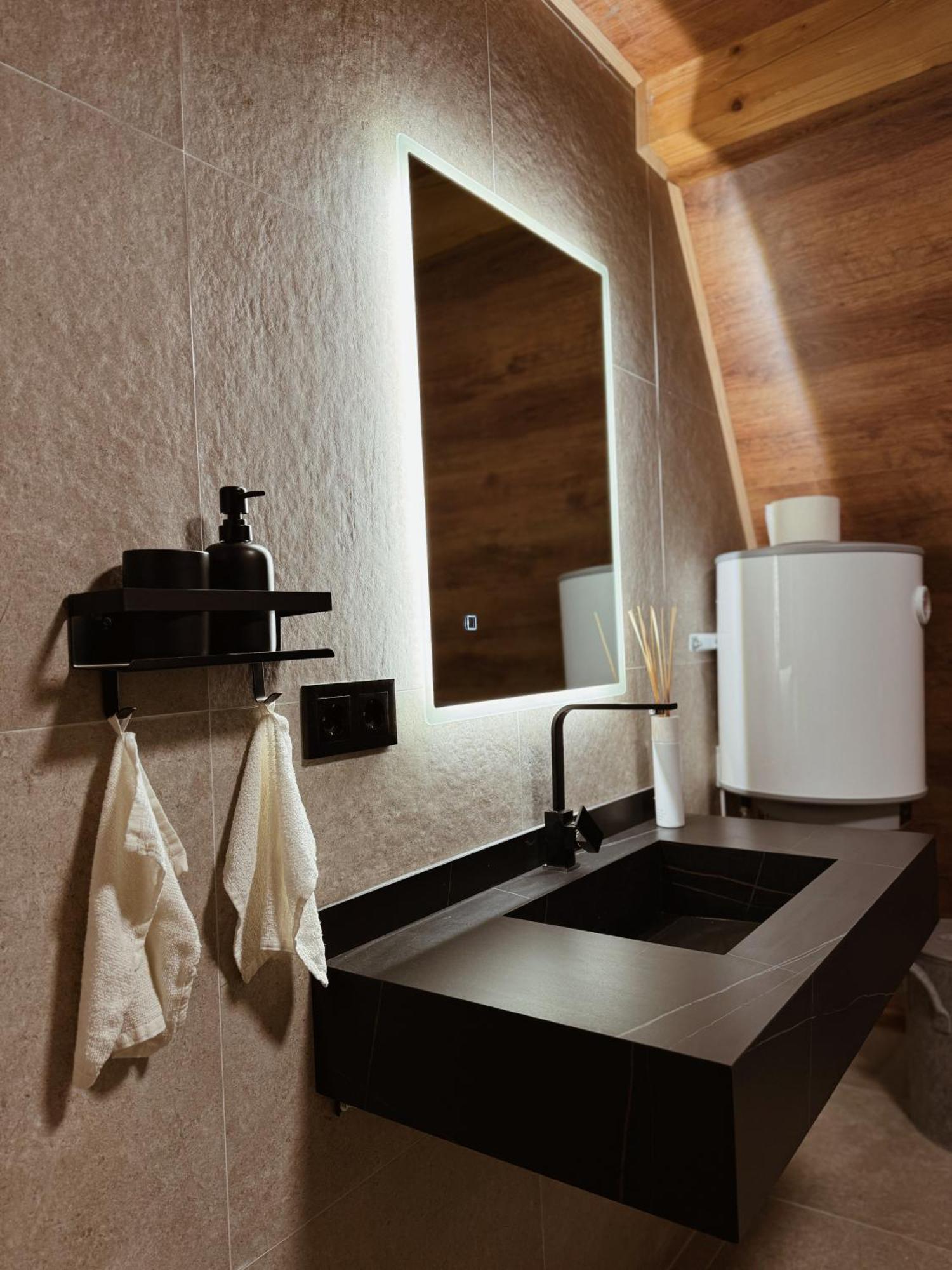 Casa Mia Resort Купрес Экстерьер фото